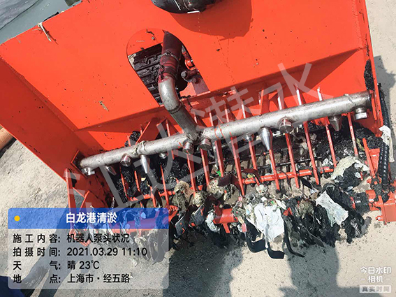 上海白龙港污水厂填埋场机器人水下清淤-机器人泵头状况2.jpg